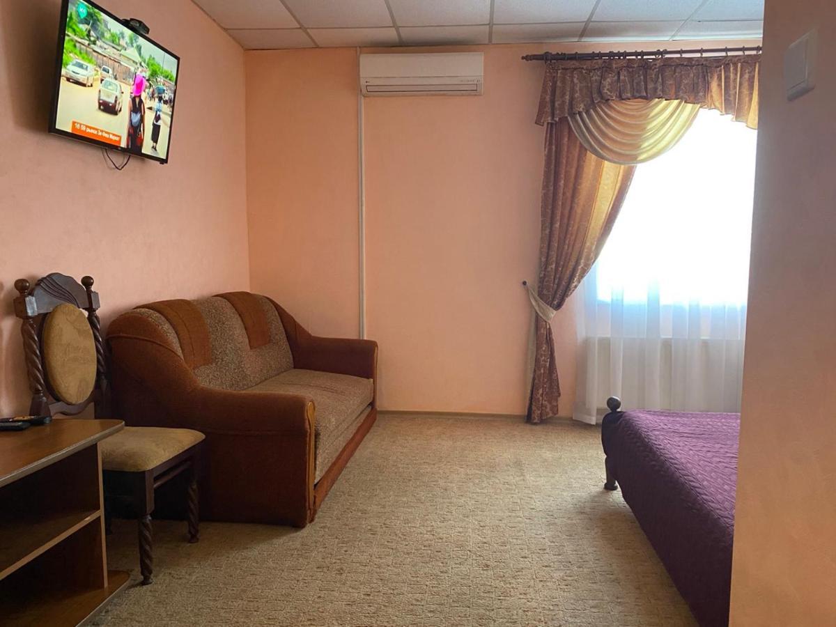 Отель Ритм Vinnytsia Ngoại thất bức ảnh